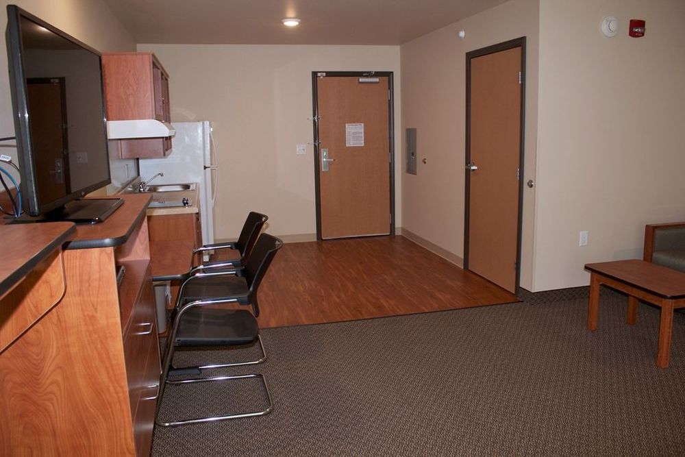 Suburban Studios Watford City 部屋 写真