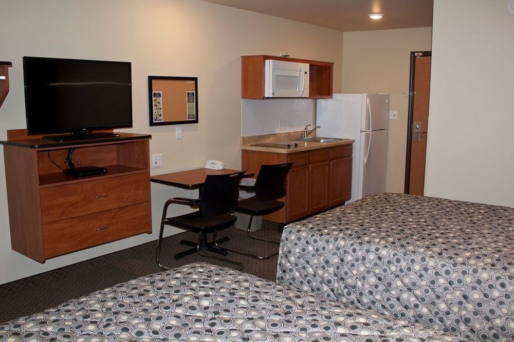 Suburban Studios Watford City 部屋 写真