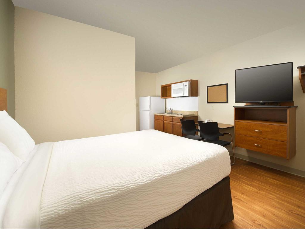 Suburban Studios Watford City エクステリア 写真